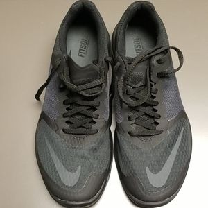 Nike FS Lite Run 3